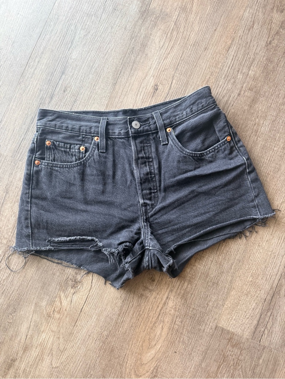 High-Rise Distressed Levi’s Black Denim Women’s Shorts
